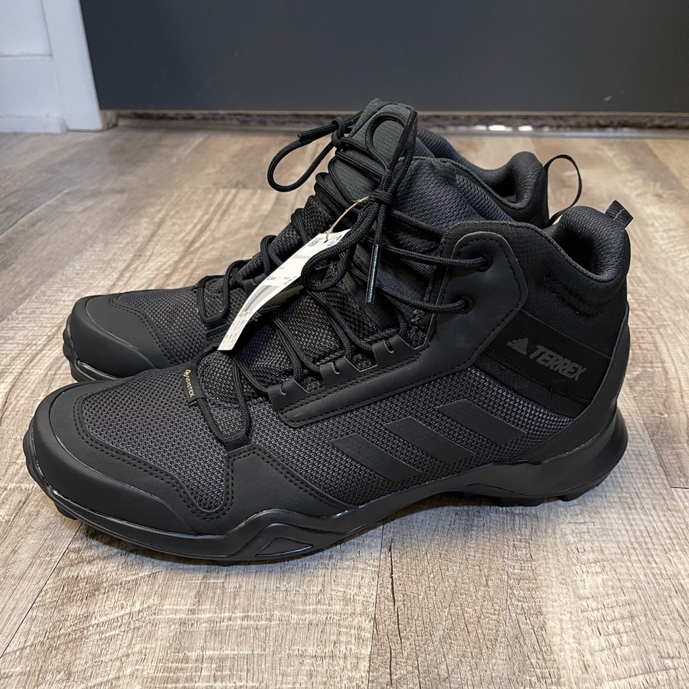 Adidas Outdoor Men's AX3 Mid GTX Hiking Boots - NEW, TAGS ON.